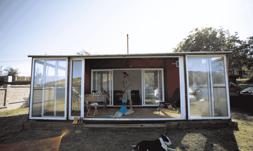 casa-conteiner-airbnb